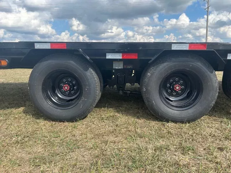 new Equipment / Flatbed Trailers Load Trail  for sale, in Rogersville, MO Thumbnail 2
