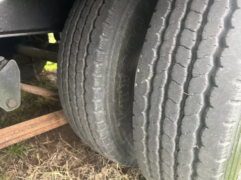 used Equipment / Flatbed Trailers Diamond C Trailers  for sale, in Billings, MO Thumbnail 12