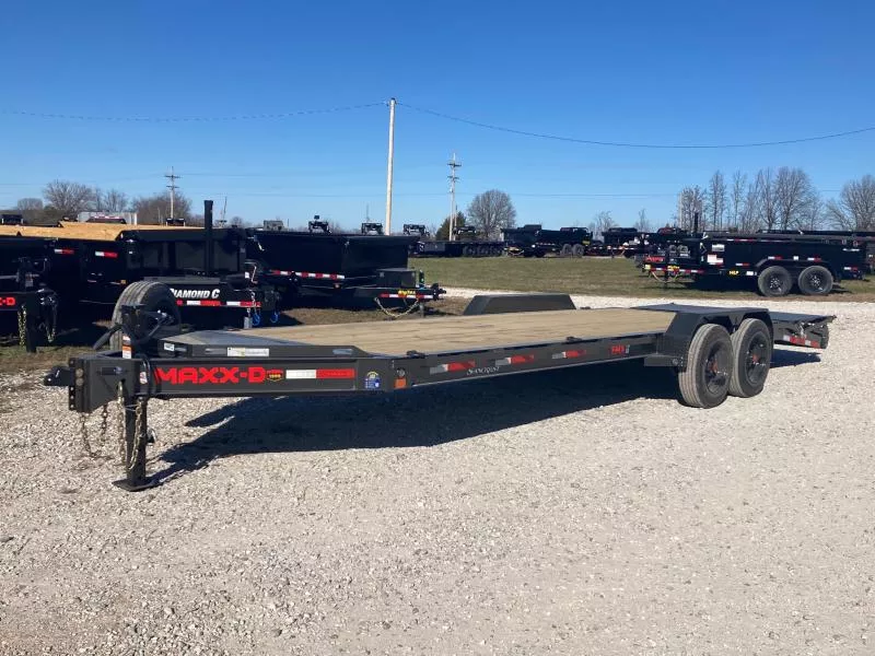2026 MAXX-D 83X24 TANDEM 17.5K EQUIPMENT W/ 4' DOVE, MAX RAMPS & SPARE