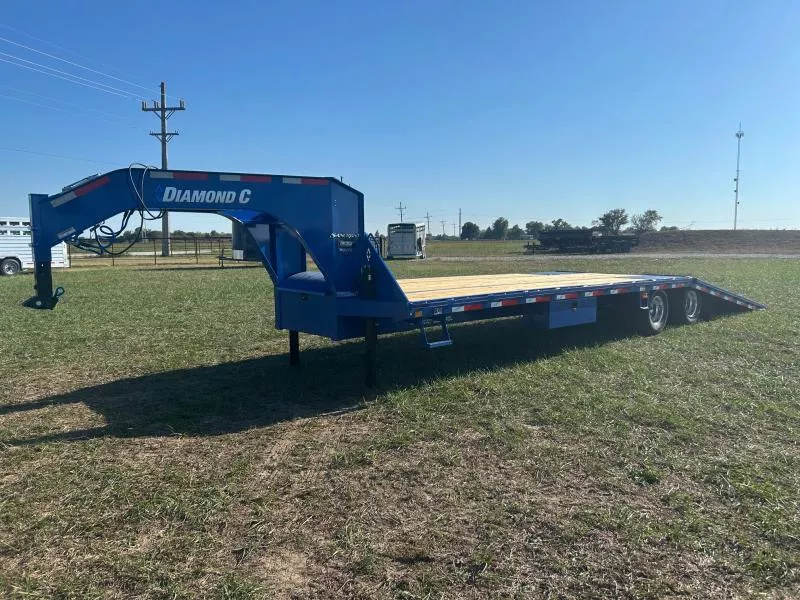 new Equipment / Flatbed Trailers Diamond C Trailers  for sale, in Diamond, MO Thumbnail 7