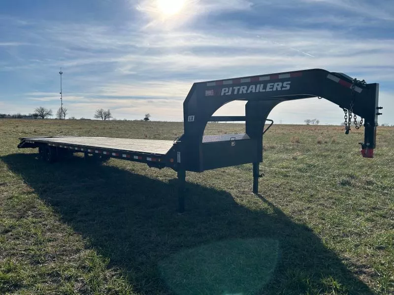 used Equipment / Flatbed Trailers PJ Trailers  for sale, in Diamond, MO Thumbnail 2