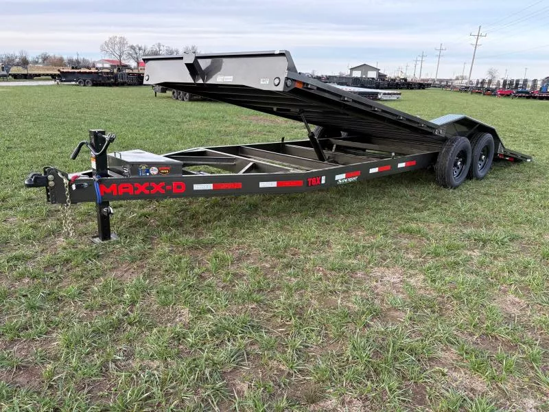 2026 MAXX-D Tandem 14K Tilt Trailer W/Wireless Remote