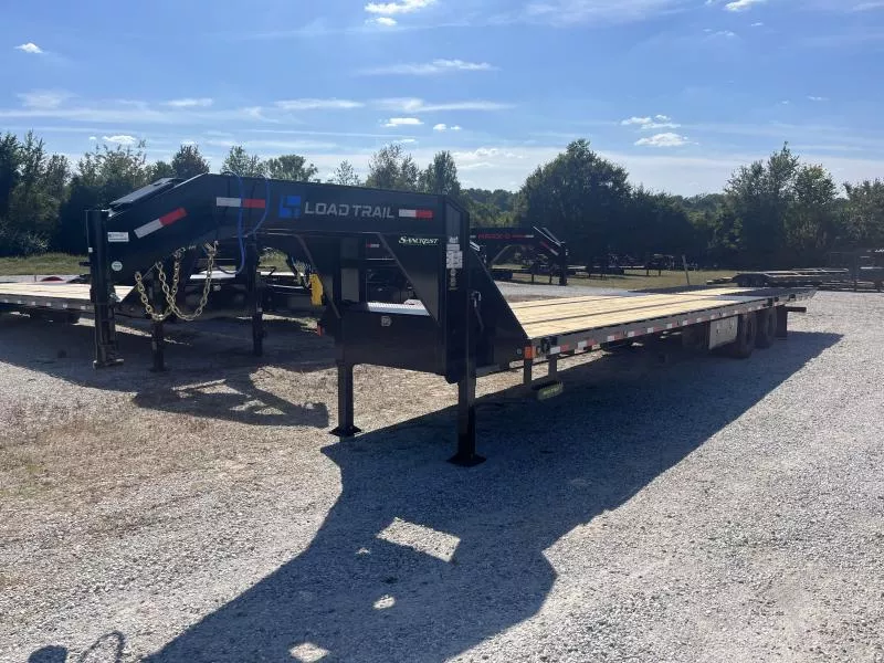 2026 102x36 25.9K Load Trail Hydrotail w/ Cleated Tail/ Hydro Jacks