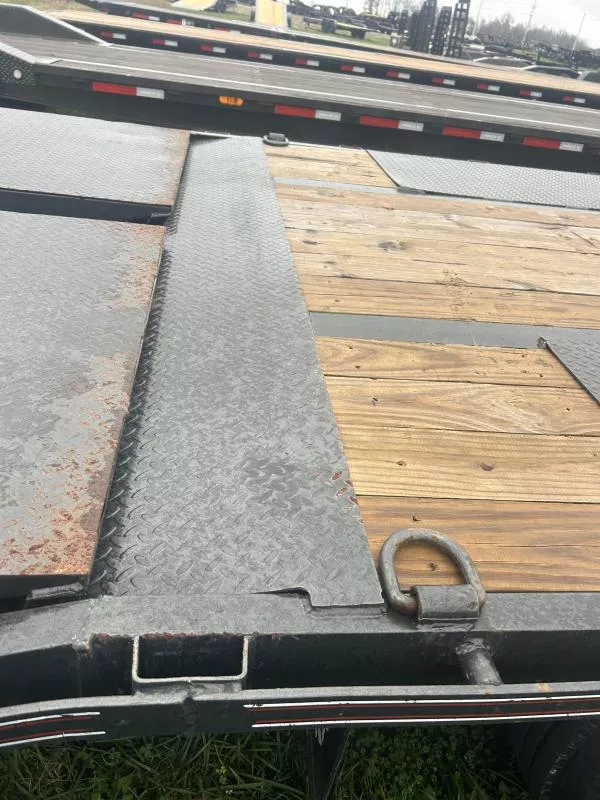 used Equipment / Flatbed Trailers Diamond C Trailers  for sale, in Billings, MO Thumbnail 4