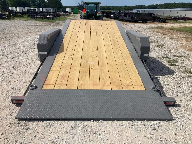 new Tilt Trailers Diamond C Trailers  for sale, in Billings, MO Thumbnail 3