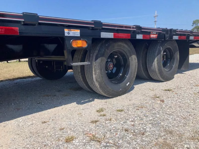 new Equipment / Flatbed Trailers Diamond C Trailers  for sale, in Billings, MO Thumbnail 7