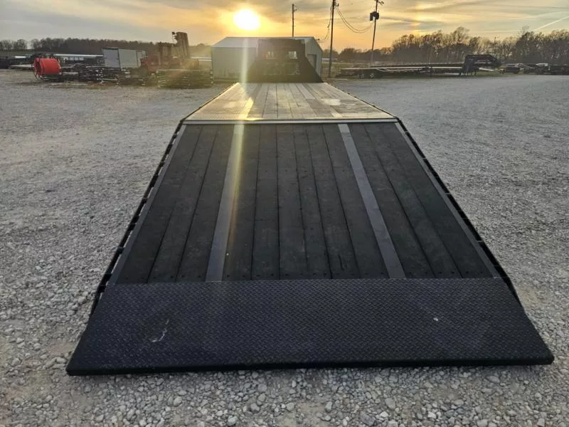 used Equipment / Flatbed Trailers Load Trail  for sale, in Billings, MO Thumbnail 6