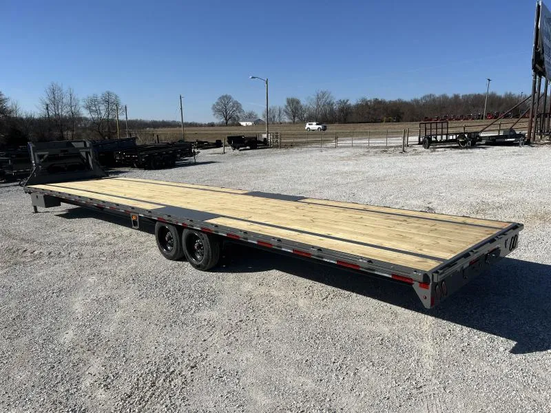 new Equipment / Flatbed Trailers Diamond C Trailers  for sale, in Rogersville, MO Thumbnail 2