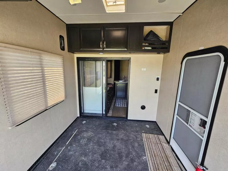 used Cargo (Enclosed) Trailers Dutchmen RV  for sale, in Billings, MO Thumbnail 11