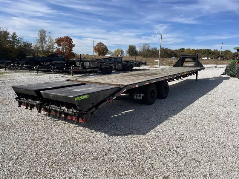 used Equipment / Flatbed Trailers Load Trail  for sale, in Rogersville, MO Thumbnail 3