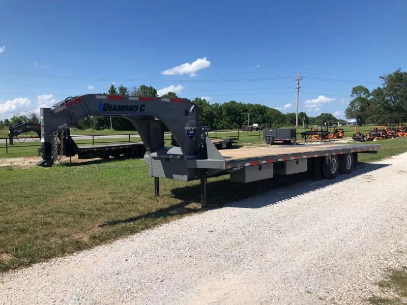 new Equipment / Flatbed Trailers Diamond C Trailers  for sale, in Billings, MO Thumbnail 2