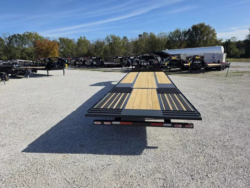 new Equipment / Flatbed Trailers Diamond C Trailers  for sale, in Rogersville, MO Thumbnail 4