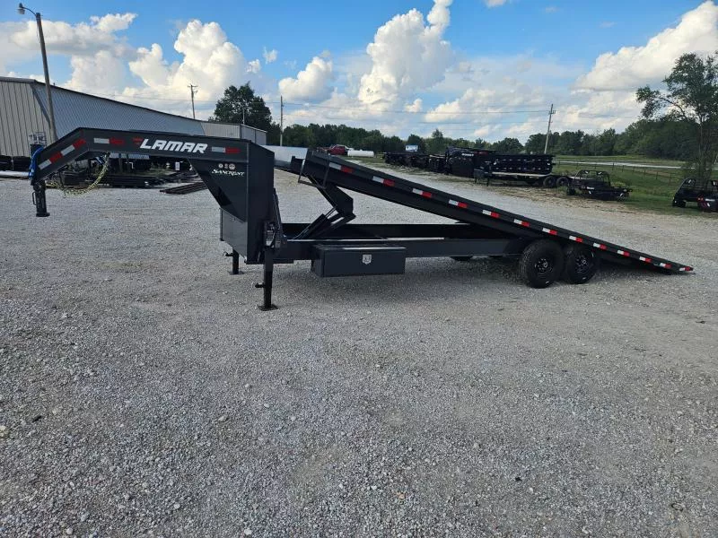 2026 Lamar 102X26 TANDEM 14K GOOSENECK FULL TILT W/14PLY TIRES & TUFF WIRELESS