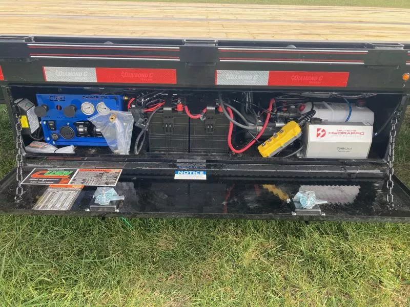 new Equipment / Flatbed Trailers Diamond C Trailers  for sale, in Billings, MO Thumbnail 9