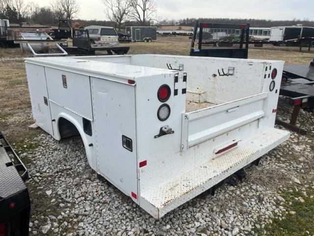 2010 Knapheide 60 ca service body  