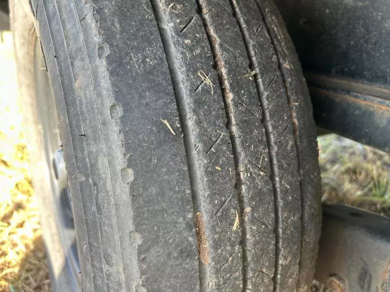 used Equipment / Flatbed Trailers PJ Trailers  for sale, in Diamond, MO Thumbnail 6