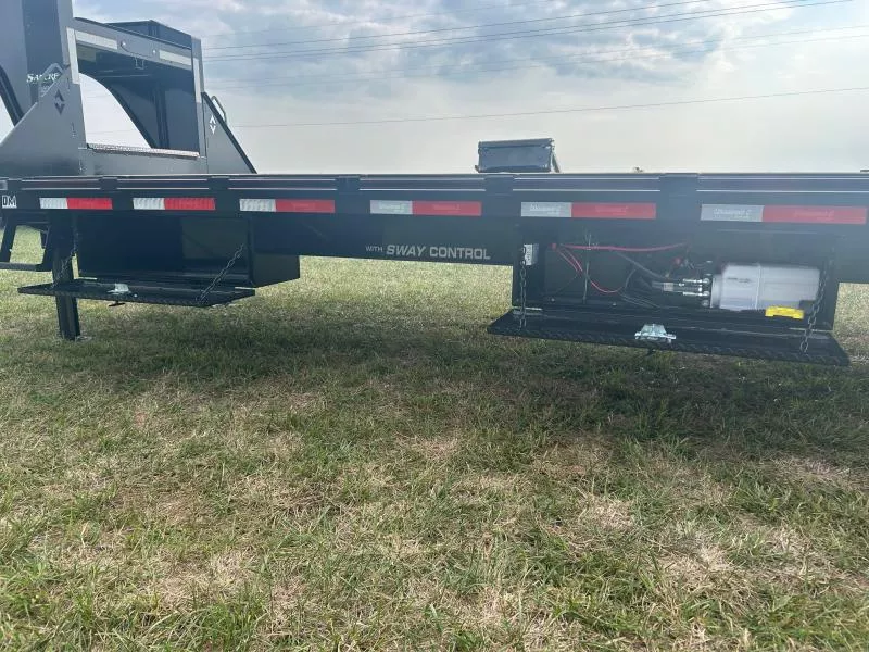 new Equipment / Flatbed Trailers Diamond C Trailers  for sale, in Diamond, MO Thumbnail 7