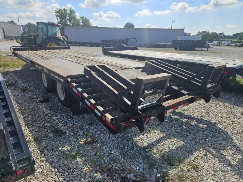 used Equipment / Flatbed Trailers Holden Industries  for sale, in Billings, MO Thumbnail 4