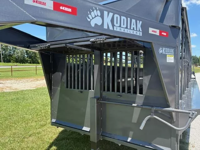 new Stock / Stock Combo Trailers Kodiak  for sale, in Billings, MO Thumbnail 9