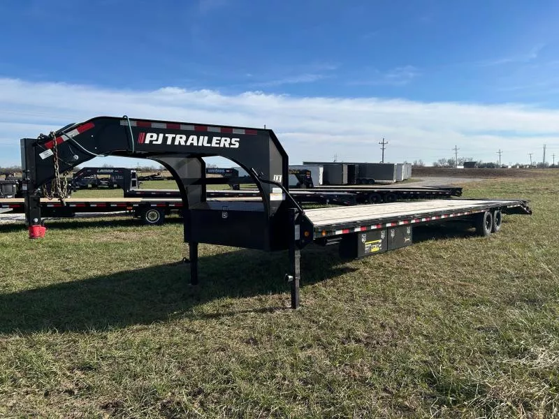 2023 PJ 102x40 Tandem 16K GN Flatbed w/ 5' Dove & Mega Ramps