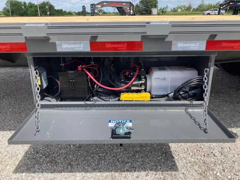 new Equipment / Flatbed Trailers Diamond C Trailers  for sale, in Billings, MO Thumbnail 8