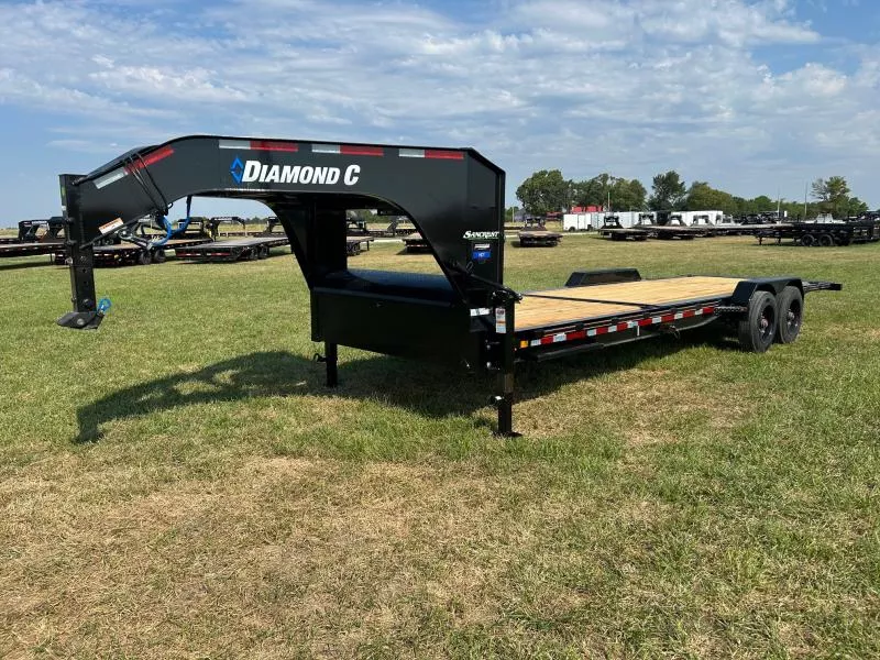 2026 Diamond C 82x26 Tandem 20K GN Gravity Tilt w/ 8' Stationary Deck