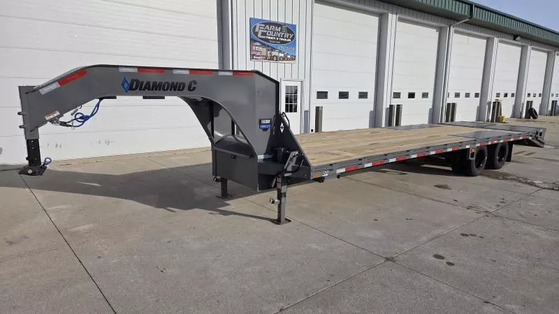 new Equipment / Flatbed Trailers Diamond C Trailers  for sale, in Cresco, IA Thumbnail 2