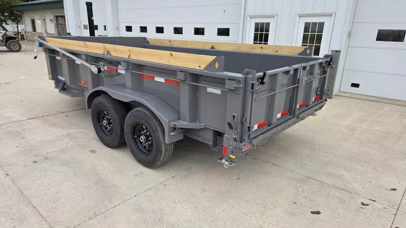 new Dump Trailers Diamond C Trailers  for sale, in Cresco, IA Thumbnail 3