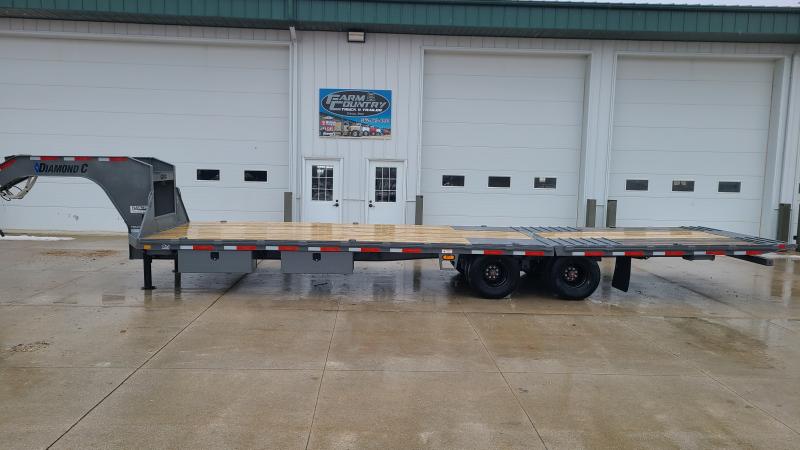 2024 Diamond C Trailers FMAX210 Flatbed Trailer