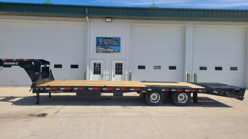 2025 Diamond C Trailers FMAX210 30ft Flatbed Trailer mcZb0a8twg1v