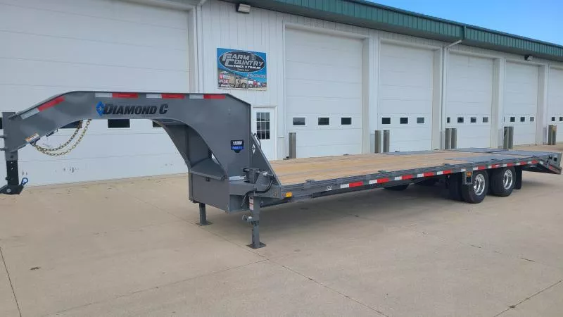 new Equipment / Flatbed Trailers Diamond C Trailers  for sale, in Cresco, IA Thumbnail 2
