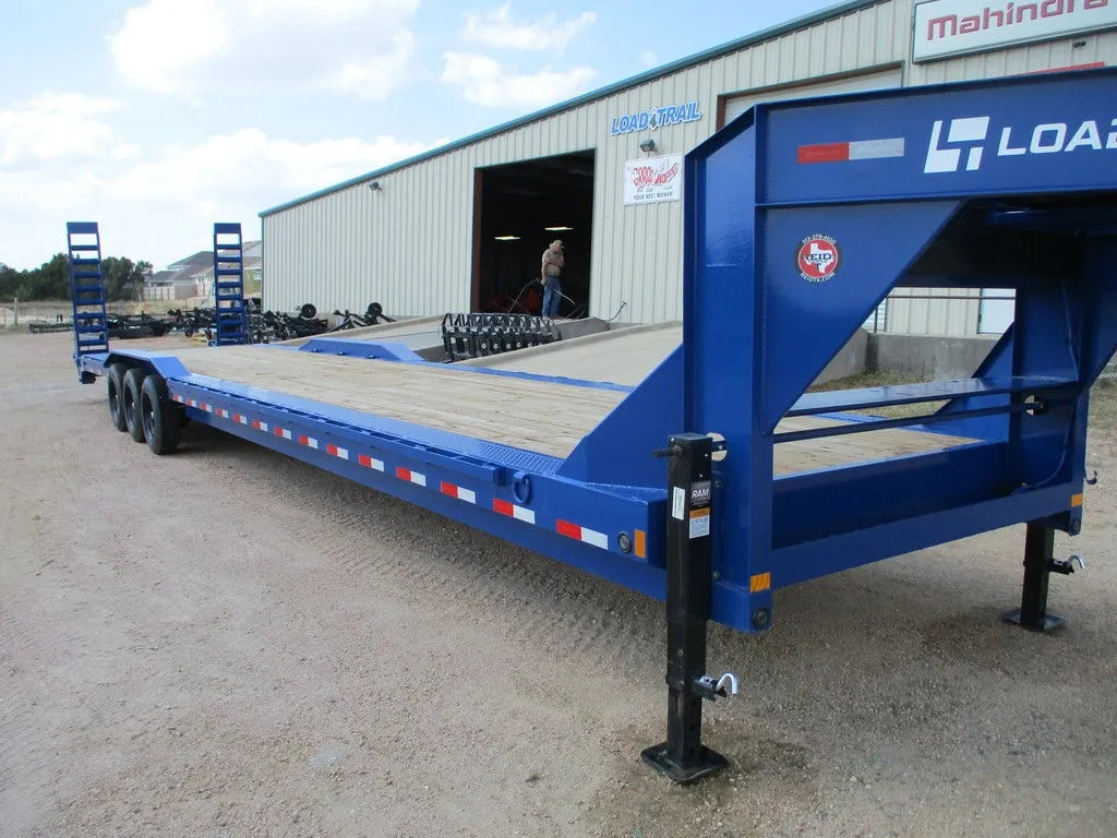 2027 Load Trail 102"X40' Triple Axle Gooseneck Carhauler/Equip. Trailer 21K GVWR/GC0240073