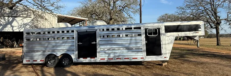 used Stock / Stock Combo Trailers Platinum Coach  for sale, in Giddings, TX Thumbnail 2