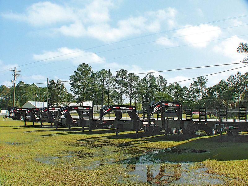 2023 Anderson 8x25-40 Workhorse Gooseneck Flatbed Trailer 2023 Anderson 8x25-40 Workhorse Gooseneck Flatbed Trailer