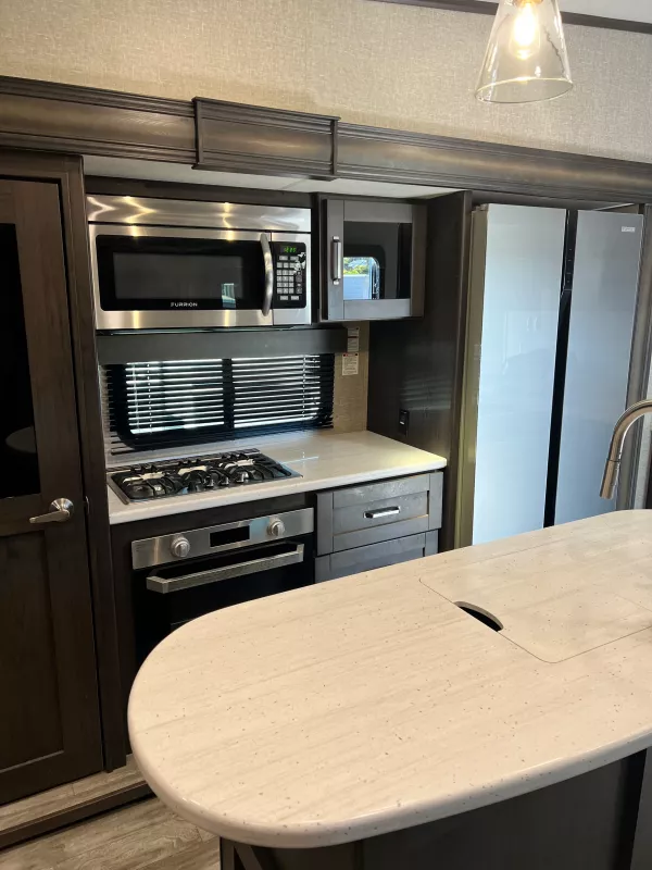 used Fifth Wheel Trailers Grand Design RV Grand Design for sale, in Benicia, CA Thumbnail 2