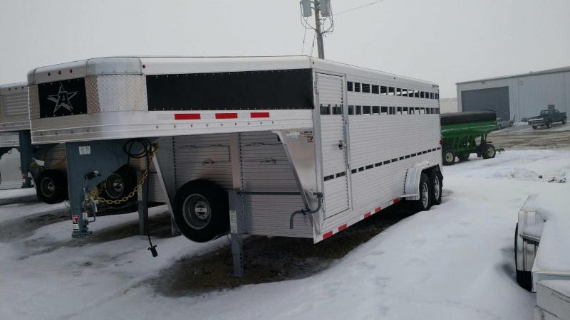 2017 Alum-Line Trailers Gooseneck Livestock Trailer MG3jjU