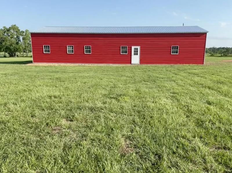 2022 American Steel Structures 40' x 70' x 12'/9' Barndominium Shell