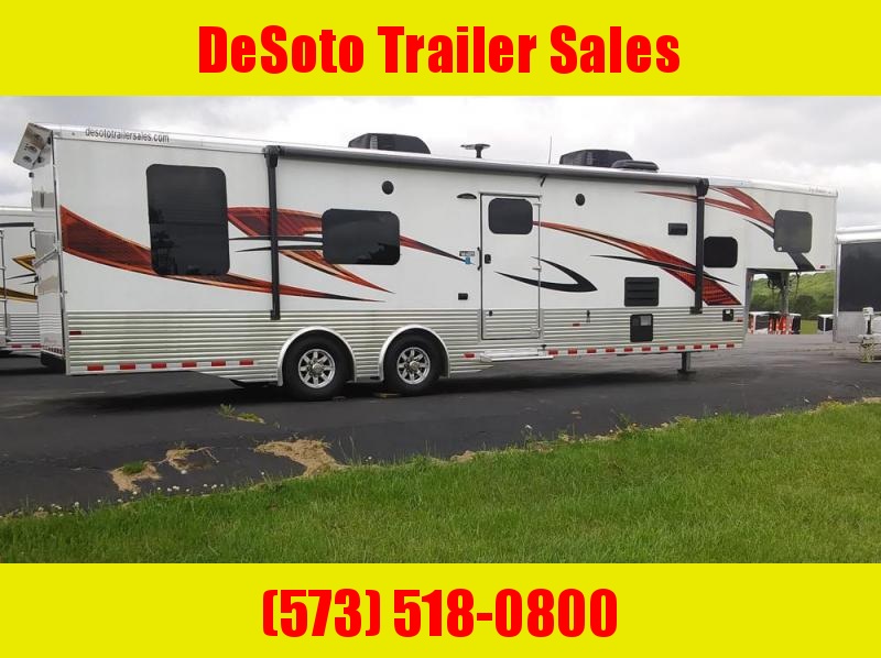 2020 Sundowner 38' Toy Hauler 2020 Sundowner 38' Toy Hauler