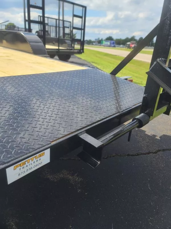new Car Haulers / Racing Trailers Rivercraft  for sale, in Farmington, MO Thumbnail 4