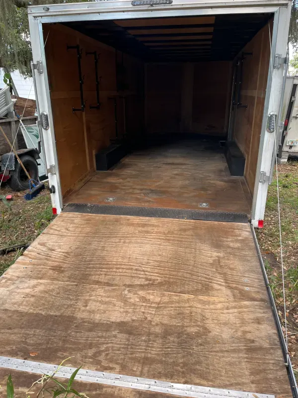 used Cargo (Enclosed) Trailers Forest River  for sale, in Valrico, FL Thumbnail 2