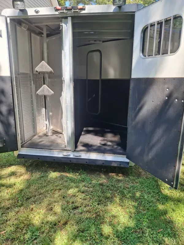 used Horse Trailers Exiss  for sale, in Woodstock, GA Thumbnail 14