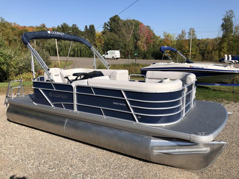 2022 Godfrey Pontoon Boats SW 2086 CX Pontoon Boat 2022 Godfrey Pontoon Boats SW 2086 CX Pontoon Boat