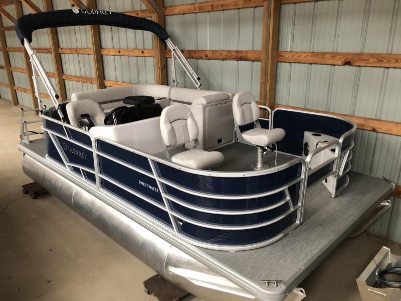 2022 Godfrey Pontoon Boats Sweetwater 1680 FX Pontoon Boat 2022 Godfrey Pontoon Boats Sweetwater 1680 FX Pontoon Boat