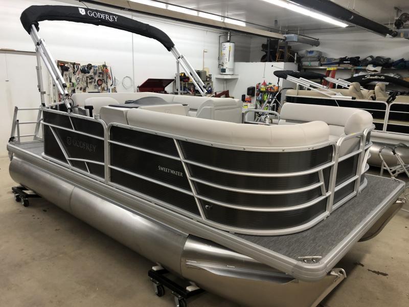 2023 Godfrey Pontoon Boats Sweetwater 1680 CX Pontoon Boat CSKfqa3a9uqh