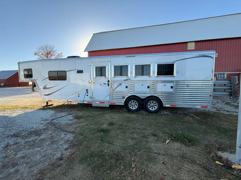 2019 4 Horse Merhow Next Gen Horse Trailer
