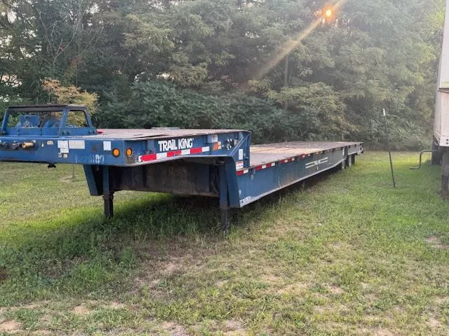 2011 Trail King TK 70 HT Hydraulic Ramp Low Boy w/ Hydraulic Winch