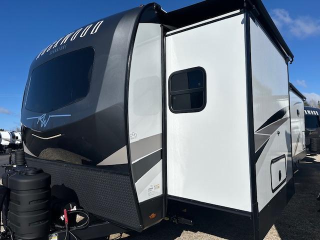 new Travel Trailers Forest River Rockwood Signature for sale, in Rose City, MI Thumbnail 2