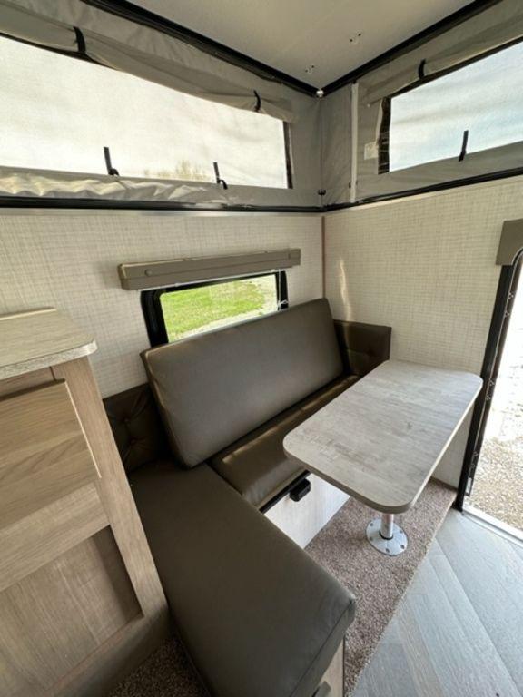 new Truck Bed Campers Palomino Backpack for sale, in Rose City, MI Thumbnail 6