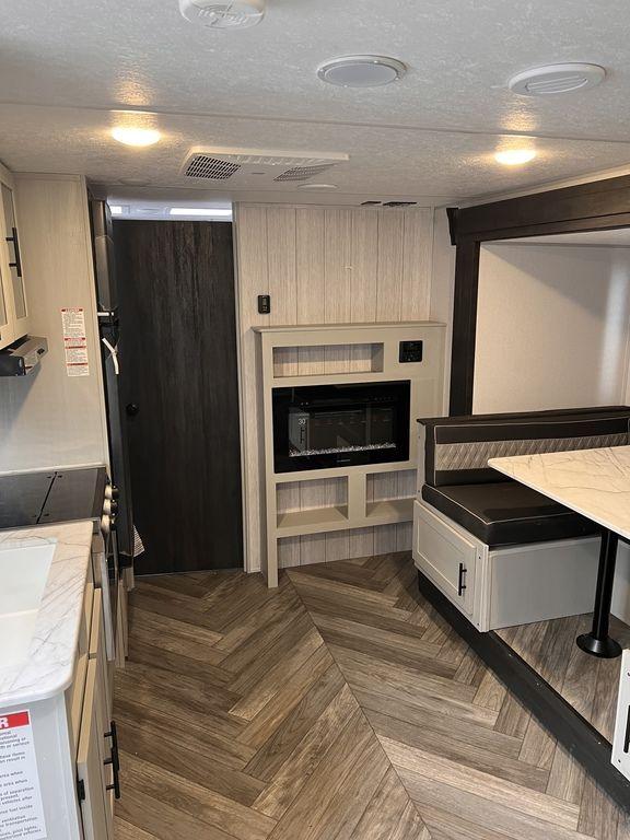 new Toy Haulers Forest River Wildwood FSX for sale, in Rose City, MI Thumbnail 2