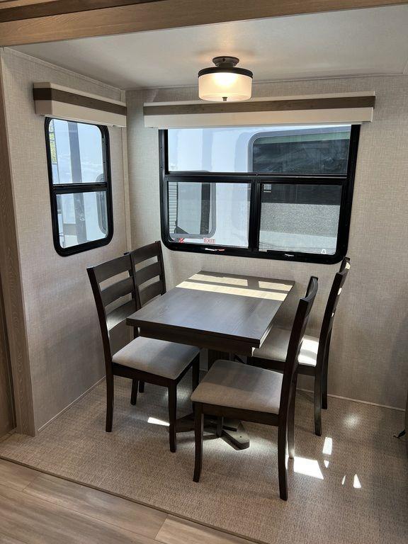 new Fifth Wheel Trailers Forest River Rockwood Ultra Lite for sale, in Rose City, MI Thumbnail 6